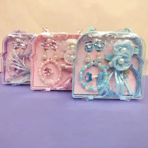 Fashionable Accessories