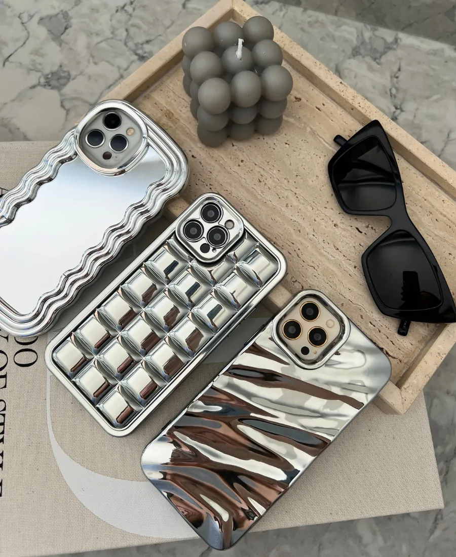 Silver Wavy Mirror Phone Case