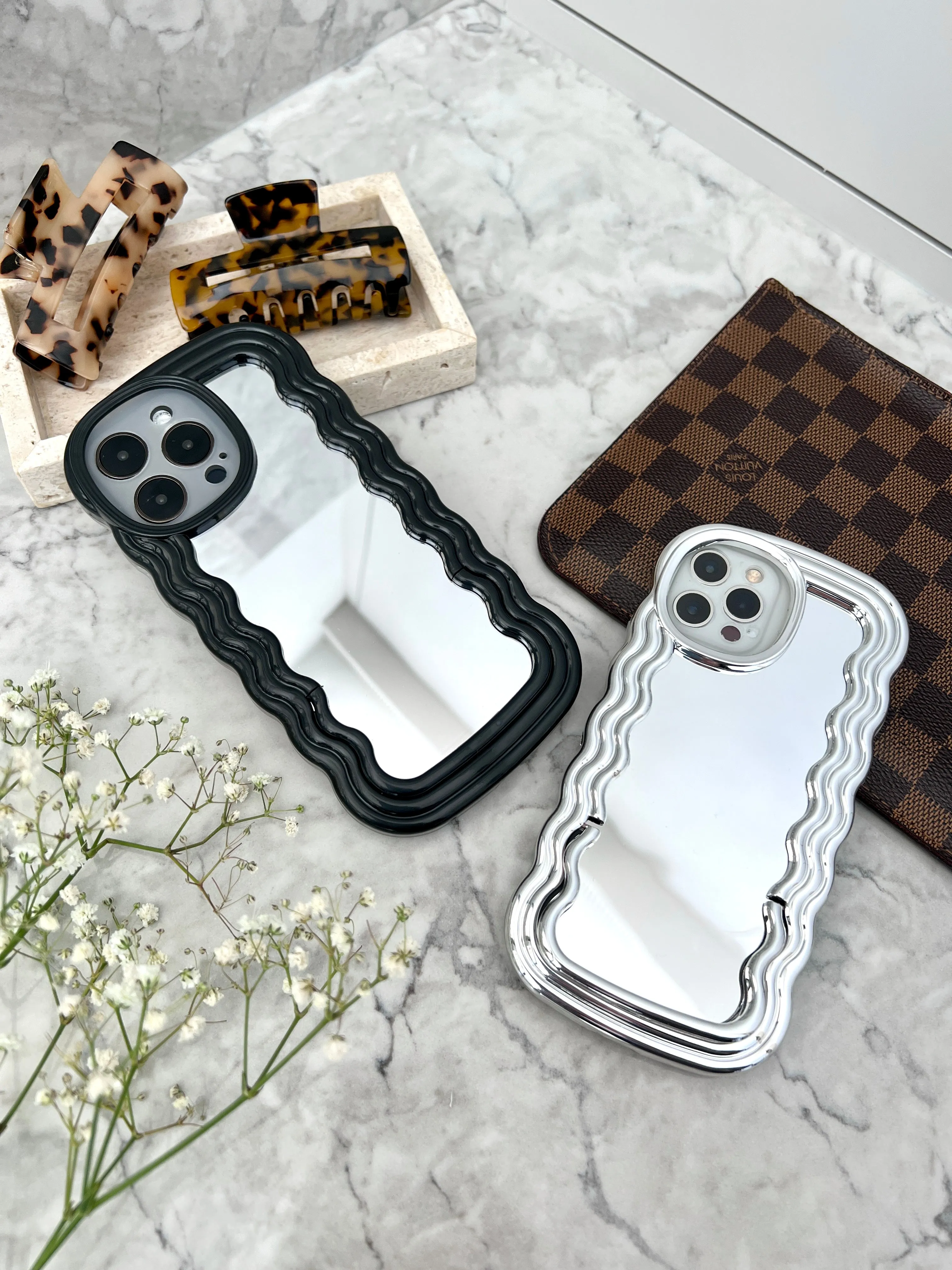 Silver Wavy Mirror Phone Case